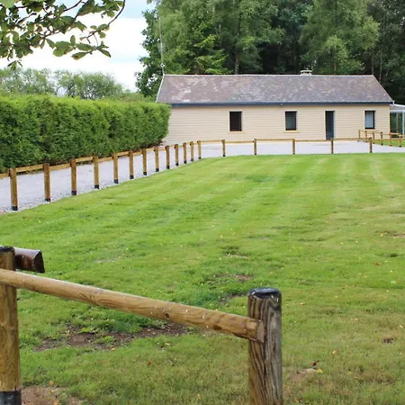 La Croix Majot Holiday home *